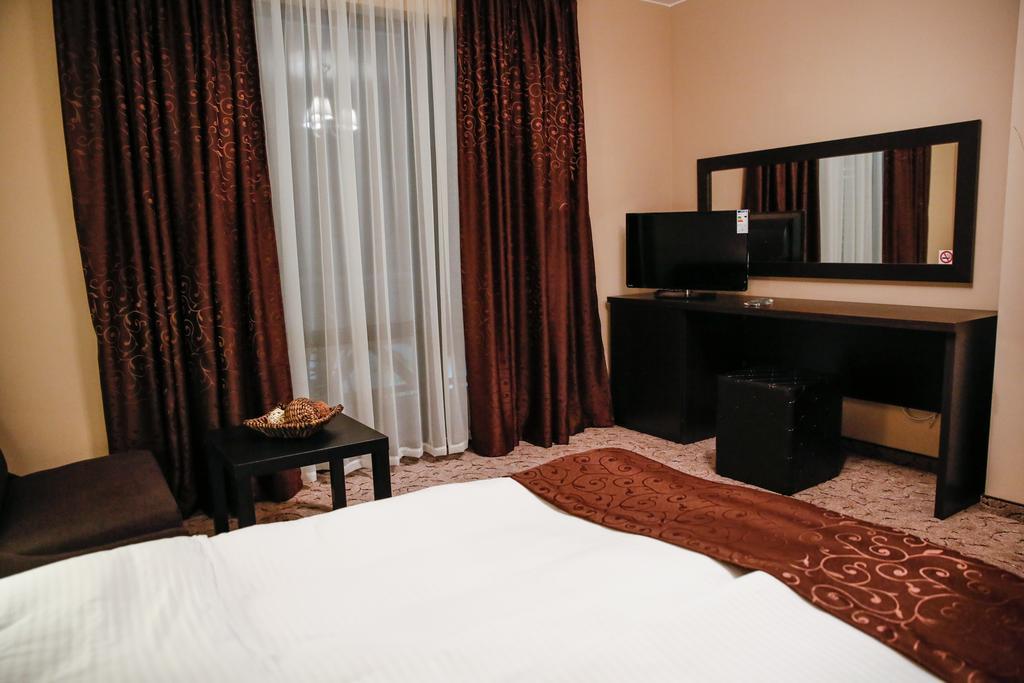 Einstein House & Spa Marchevo الغرفة الصورة