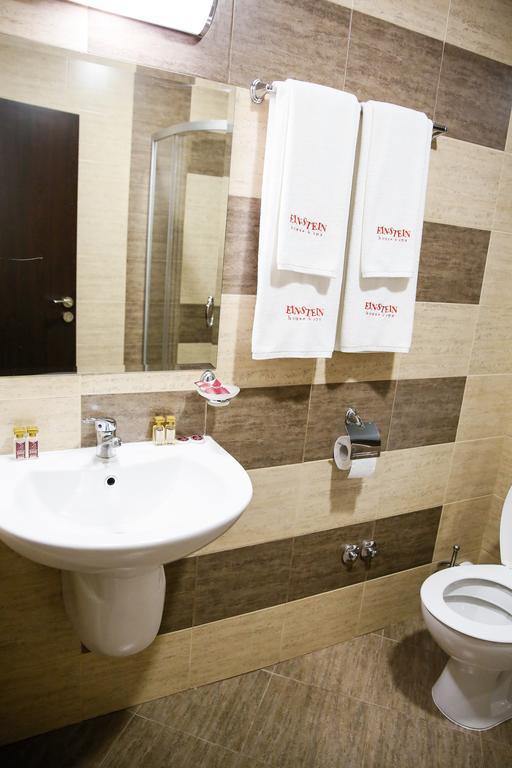 Einstein House & Spa Marchevo الغرفة الصورة